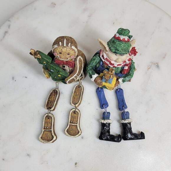 VINTAGE Sitting Gingerbread Man and Elf Dangle Leg Hanging Shelf Decorations - Picture 12 of 13